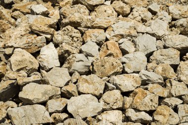  Yunanistan 'da orta büyüklükte yapı taşı