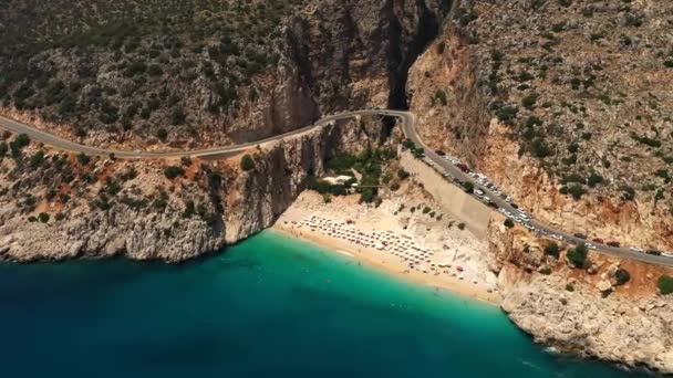 Vista Aérea Playa Kaputas Kas Turquía Mar Mediterráneo Turquesa Acogedora — Vídeo de stock