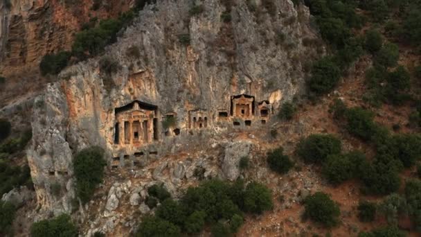 Antike Karische Gräber Felsen Gehauen Dalyan Türkei Luftaufnahme Der Antiken — Stockvideo