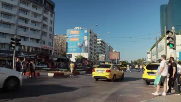 Antalya Turki Juni 2022 Persimpangan Ramai Pusat Kota Antalya Mobil — Stok Video