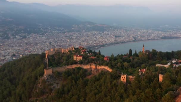 Вид Воздуха Старый Замок Алании Турции Средневековая Крепость Горе Знаменитая — стоковое видео
