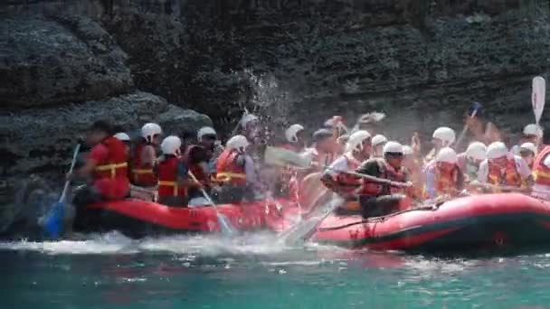 Antalya Turecko Května 2022 Skupina Lidí Jde Rafting Dva Týmy — Stock video