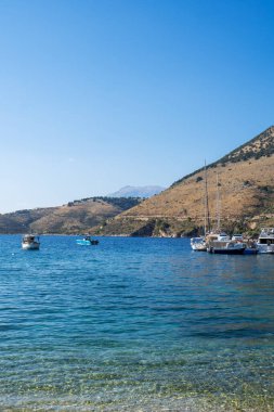 Arnavutluk 'ta Porto Palermo' nun güzel manzarası.