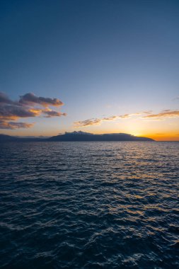 Arnavutluk 'un Vlora Rıhtım Alanı Lungomare manzarası.