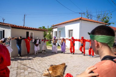 Arnavutluk 'un Vlora kenti - 5 Mayıs 2024: Arnavutluk' un Vlora kasabasında Paskalya festivali