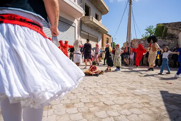 Arnavutluk 'un Vlora kenti - 5 Mayıs 2024: Arnavutluk' un Vlora kasabasında Paskalya festivali