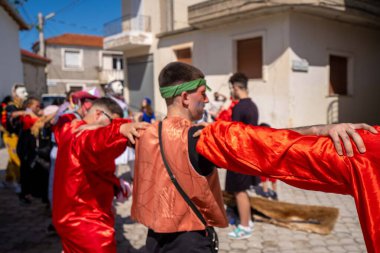 Arnavutluk 'un Vlora kenti - 5 Mayıs 2024: Arnavutluk' un Vlora kasabasında Paskalya festivali