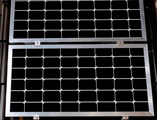 Zbliżenie Czarnego Panelu Słonecznego — Zdjęcie stockowe