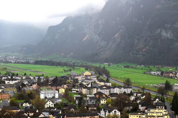 Canton Gallen Suiza Abril 2023 Paisaje Pueblo Montaña Cerca Del —  Fotos de Stock