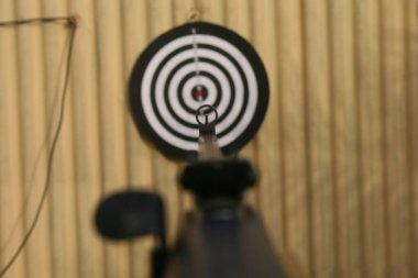 Çift merkezli Çemberlerle Hedefi Hedefle