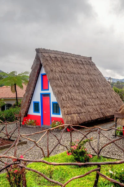 View Typical Traditional Triangular Colorful House Santana Made Straw Northern — Stock Photo, Image