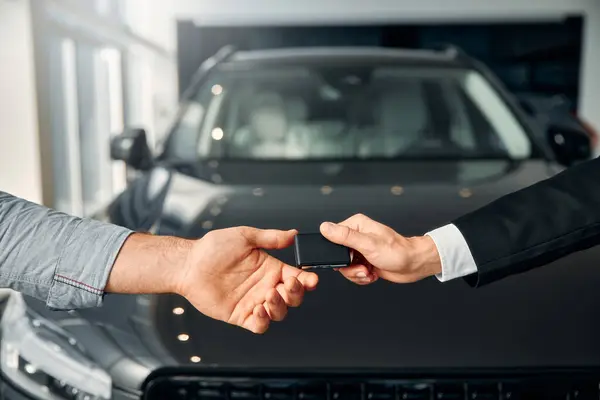Close Image Man Buys Car Receives Keys Seller Auto Business — Stock Photo, Image
