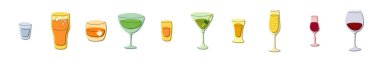 Votka bira, viski, vermut, rom, martini, şampanya, kırmızı şarap kadehi, beyaz arka plan. Çizgi film grafik tasarımı. Düz stil. Renkli el çizimi resim. Restoran için parti içkisi konsepti. Serbest çizim biçimi