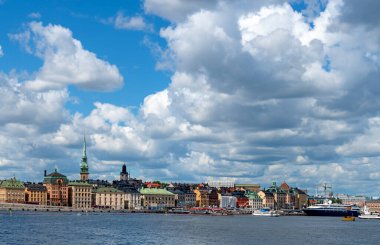 İsveç Stockholm, Oestermalm bölgesindeki Strandvaegen adı verilen binada ve gemilerde panoramik manzara