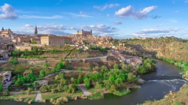 Toledo, ortaçağ Avrupa kenti, Castilla y la Mancha, İspanya.