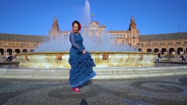 Traditionele Spaanse Vrouw Dansend Flamenco Sevilla Andalusië Spanje — Stockvideo