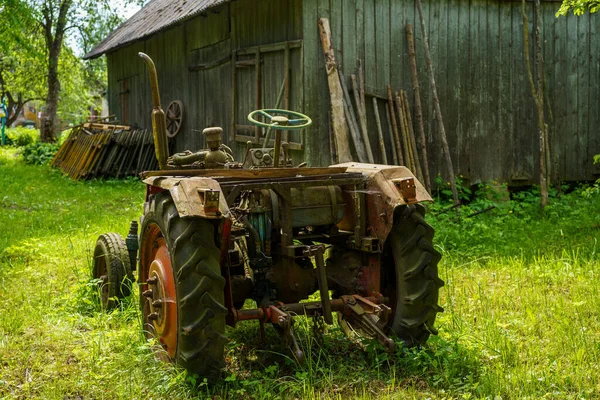 Starý Rezavý Traktor Detaily Detailní Záběry Pokryté Rez Prach Vintage — Stock fotografie