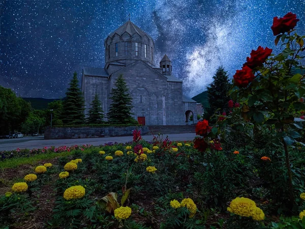 Geceleri Grigor Narekatsi Kilisesi Yıldızların Altında Vanadzor Ermenistan Surb Grigor — Stok fotoğraf