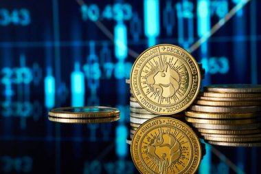 Altın Uniswap kripto para yığınları pürüzsüz bir yüzeye yansıtılırken, arka planda piyasa eğilimlerini gösteren canlı bir dijital ticaret grafiği teknolojiden anlayan bir finansal ortamı vurguluyor..