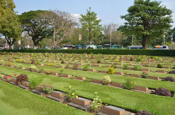 Parktaki çiçek bahçesi.