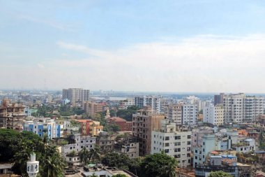 Chittagong, Bangladeş, 14 Kasım 2023 Chittagong şehrinin güneşli manzarası. Çittagong şehrinin en üst manzarası, Bangladeş