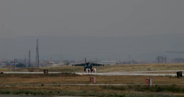 Konya Türkiye JUNE, 29 Haziran 2022 Sovyetler Birliği 'nde tasarlanan savaş uçağı havalanıyor. Uzayı kopyala Azerbaycan Hava Kuvvetleri 'nden Sukhoi Su-25 Frogfoot.