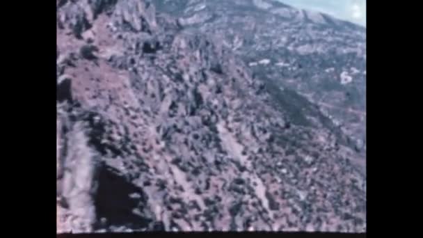 Tiefflug Mit Hoher Geschwindigkeit Über Die Berge Der Usa Einem — Stockvideo