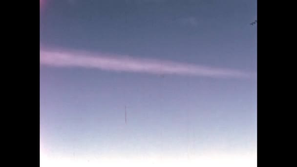 Avion Combat Usaf Vol Haute Altitude Avec Piste Condensation Images — Video