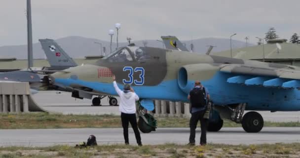 Konya Turquie Juin 2022 Avion Chasse Attaque Sol Camouflage Marron — Video