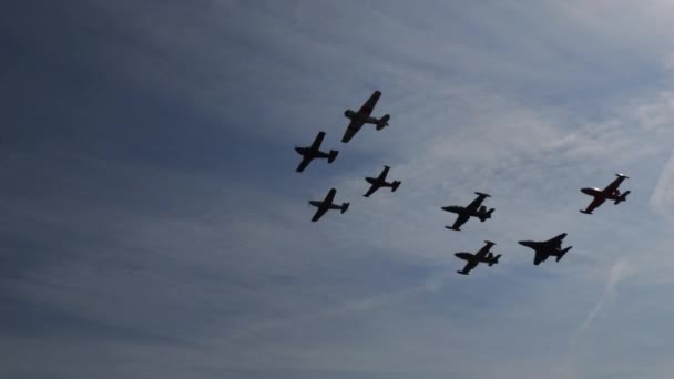 Ghedi Italy September 2022 Рідкісна Група Історичних Військових Літаків Літають — стокове відео