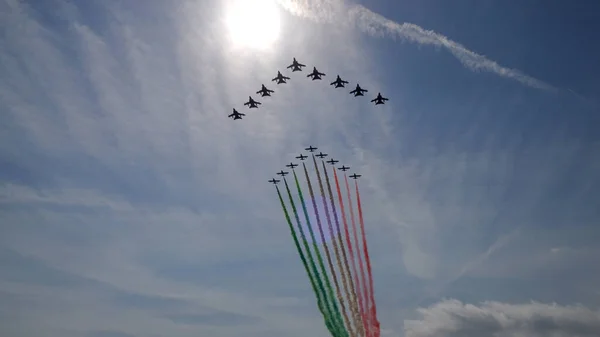 Ghedi Italien September 2022 Die Italienische Flagge Wird Himmel Von — Stockfoto