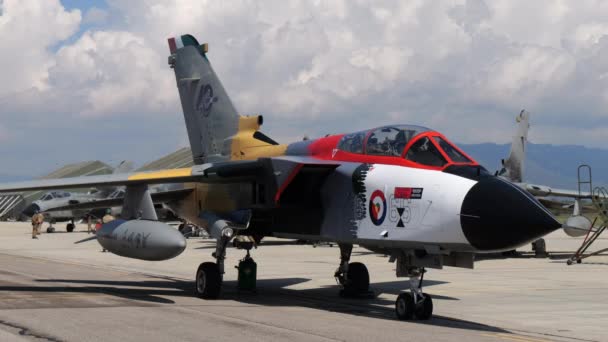 Ghedi Itália Setembro 2022 Avião Combate Otan Jato Bombardeiro Estacionado — Vídeo de Stock