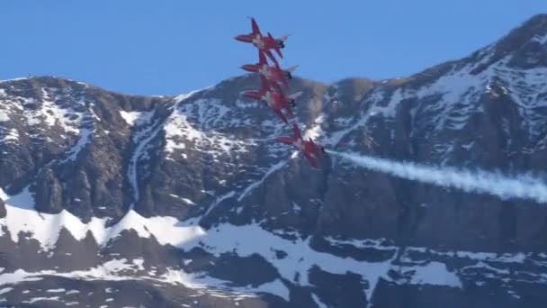 Exibição Patrouille Suisse Show Aéreo Axalp Tiro Alcance Dia Ensolarado — Vídeo de Stock