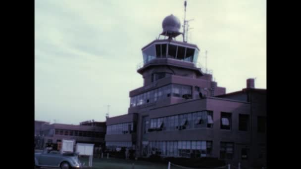 Glenview Naval Air Station Control Tower Illinois Usa 1960 대군사 — 비디오