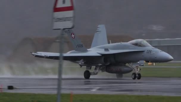 Meiringen Air Base Switzerland January 2013 Supersonic Fighter Plane Takes — Vídeo de Stock