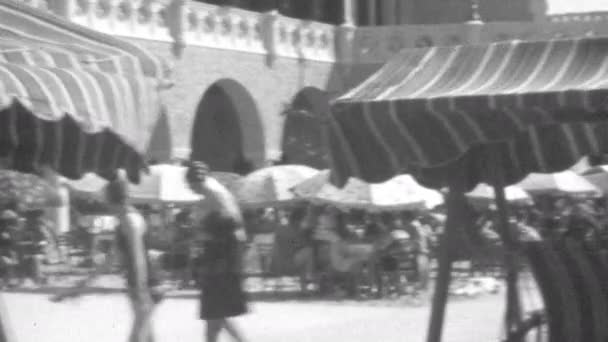 Отель 1930 Года Кубе Солнечный Ветреный День Черно Белое Ретро — стоковое видео