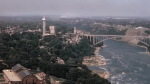 Panoramic Aerial View Rainbow Bridge Niagara Falls New York Connects — Stock Video