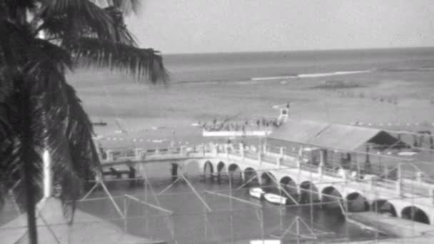 Lyxhotell Vid Havet Kuba Originell Svartvit Video Från 1930 Talet — Stockvideo
