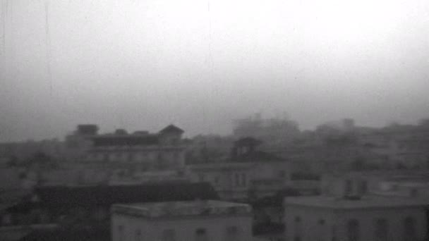 1930 흑백으로 아바나 아바나 파노라마처럼 보인다 카스트로 붕괴되기 상태의 건물들 — 비디오