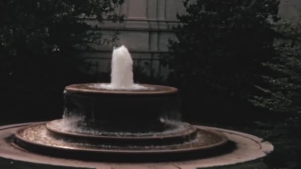 Impressionante Close Uma Majestosa Fonte Localizada Dentro Icônico Edifício Suprema — Vídeo de Stock