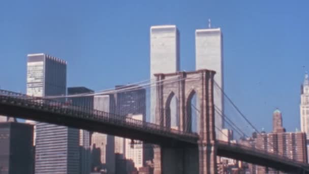 World Trade Center Wtc Twin Towers Brooklyn Bridge 1970S New — Stock Video