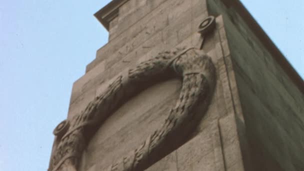 Cenotaph War Memorial Londýně 1970 Nachází Whitehall Avenue Centru Připomíná — Stock video