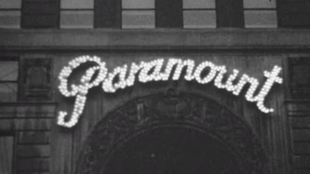 Paramount Theater 1930S Close More Just Movie Theater Offer Glimpse — Stock Video