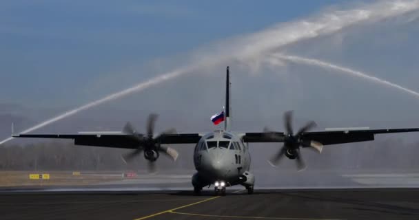 Cerklje Slovinsko Prosince 2023 Vojenský Transportní Letoun Alenia 27J Spartan — Stock video