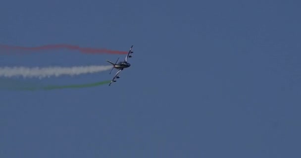 Montagnana Talya Ekim 2023 Model Uçaklar Gökyüzüne Çıkarak Talyan Bayrağının — Stok video