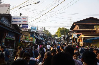 Kanchanaburi Tayland 'daki insanlar