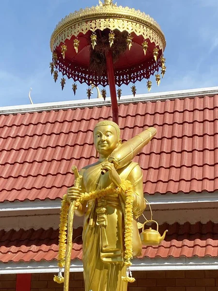 Statue Bouddha Doré Dans Temple Thaïlande — Photo