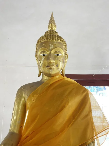 Золотая Статуя Будды Храме Таиланда — стоковое фото