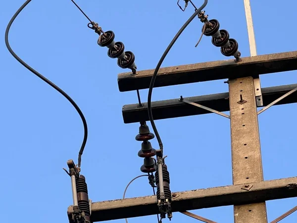 Electrical Cables Wires Background Blue Sky — Zdjęcie stockowe