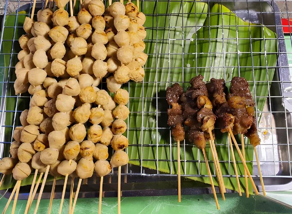 Grilled Meatball Market — Stock Photo, Image